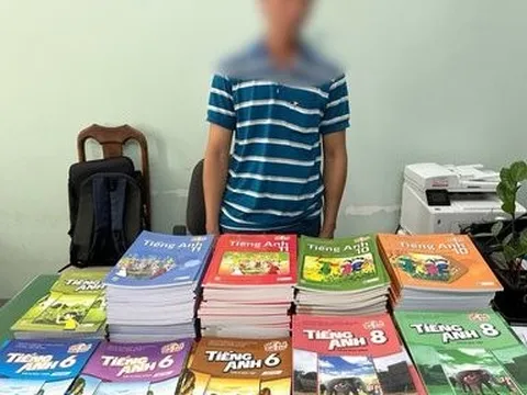 Quảng Ngãi: Hàng trăm cuốn sách giáo khoa Tiếng Anh nghi làm giả