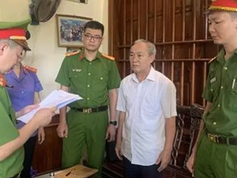 Một cựu bí thư xã bị bắt