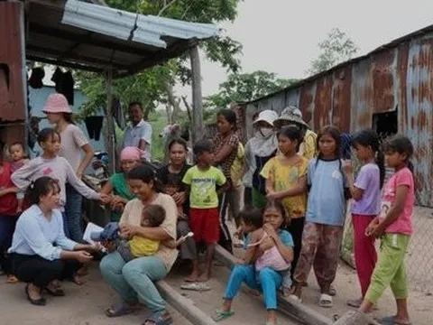 Thiếu vốn di dời, hàng chục hộ dân “mắc kẹt” tại khu vực thiên tai