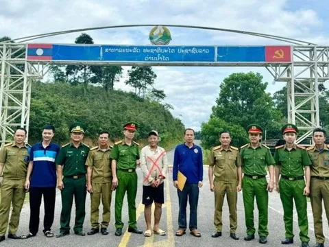 Truy bắt thành công "nữ quái" trốn truy nã suốt 15 năm tại Lào