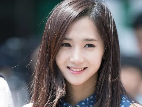 Diễn viên 9X xinh đẹp bị ung thư