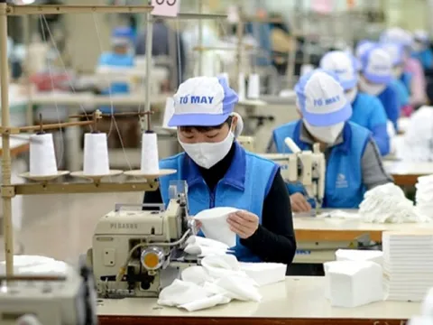 'Ông lớn' ngành dệt may ghi nhận lợi nhuận tăng hơn 100% tháng thứ hai liên tiếp