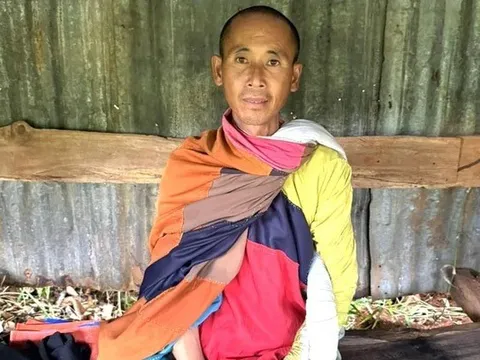 Người dân từ TP.HCM lên Gia Lai tìm gặp ông Thích Minh Tuệ, hai ngày chưa tiếp cận được