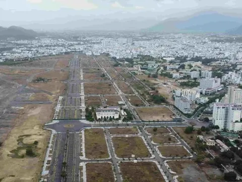 Cơ quan điều tra hình sự tìm người mua đất tại sân bay Nha Trang cũ