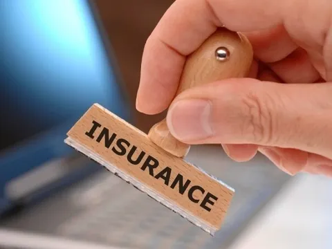 Sau cuộc khủng hoảng truyền thông lớn nhất lịch sử, doanh thu ngành bảo hiểm lần đầu tiên tăng trưởng âm