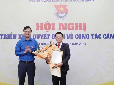 Trung ương Đoàn bổ nhiệm nhà báo Phùng Công Sưởng làm Tổng Biên tập Báo Tiền Phong