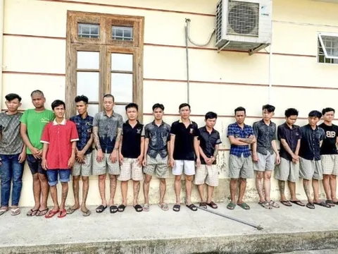 Đồng Nai: Khởi tố nhóm đối tượng mang dao, mã tấu đi hỗn chiến