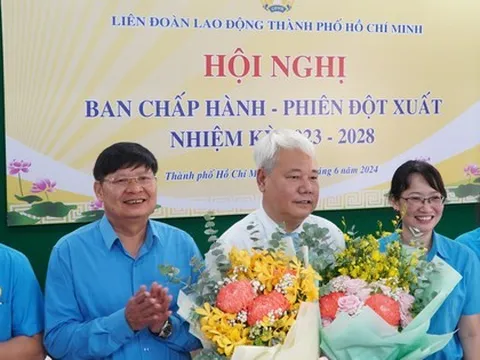 Ông Võ Khắc Thái giữ chức Chủ tịch LĐLĐ TP HCM