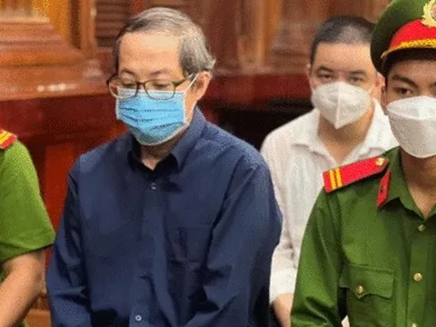 Cựu Giám đốc Bệnh viện Tp.Thủ Đức lĩnh thêm 11 năm tù