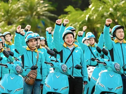 "Tân binh khủng long" Xanh SM trở thành ứng dụng gọi xe được ưa chuộng thứ 2 tại Việt Nam, chiếm hơn 20% thị phần nửa đầu năm 2024, bám đuổi Grab