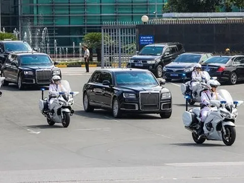 Dàn siêu xe đặc chủng diễn tập đón đoàn Tổng thống Nga Putin