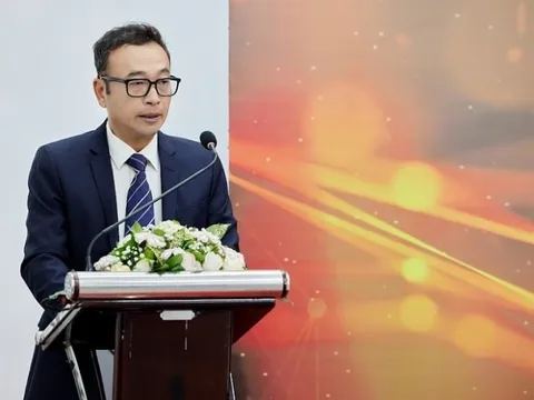 Bỏ hơn trăm tỷ mua cổ phiếu CTR, Chủ tịch Digiworld đã lãi gấp đôi trong chưa đầy 1 năm