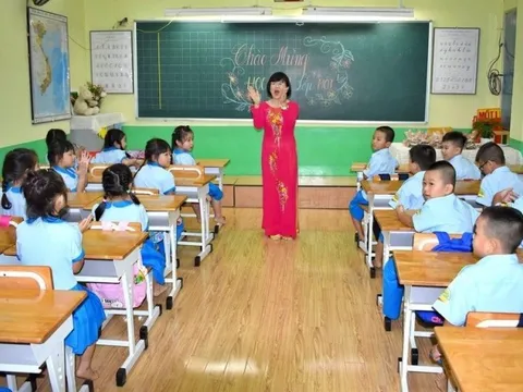 Đề xuất cho phép tuyển dụng giáo viên trình độ cao đẳng dạy cấp 1, 2