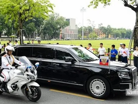 Ngắm siêu xe chở Tổng thống Nga Putin tại Hà Nội